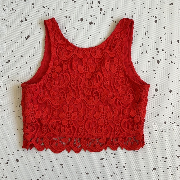 💘 LEITH - RED LACE DRESSY CROP TANK TOP - Picture 4 of 6